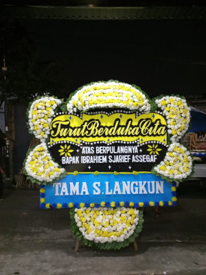 Papan Bunga Duka di Muko Muko